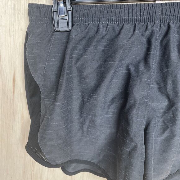 Nike Womens Dri-Fit Black Athletic Shorts Built in Panties Size Small - Picture 3 of 5